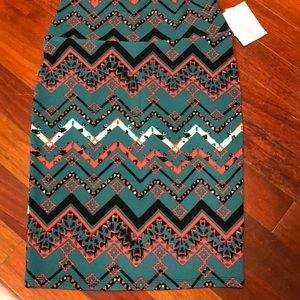 Lularoe Cassie Skirt